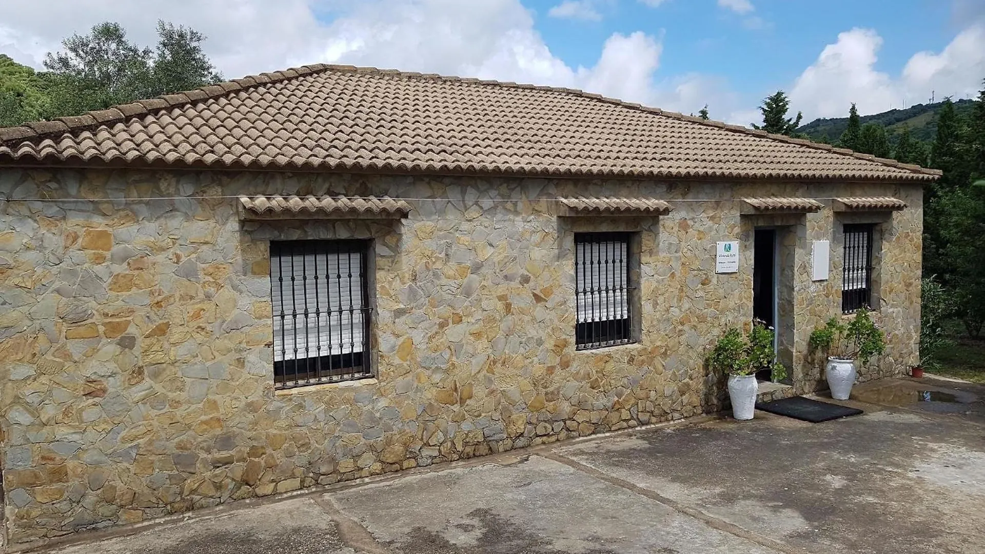 Ferienhaus In Ubrique Mit Grossem Pool Holiday home